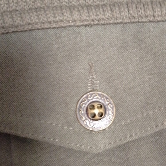 Alia petite green zip up jacket with gorgeous gold  buttons suede like feel 12p - Picture 3 of 5